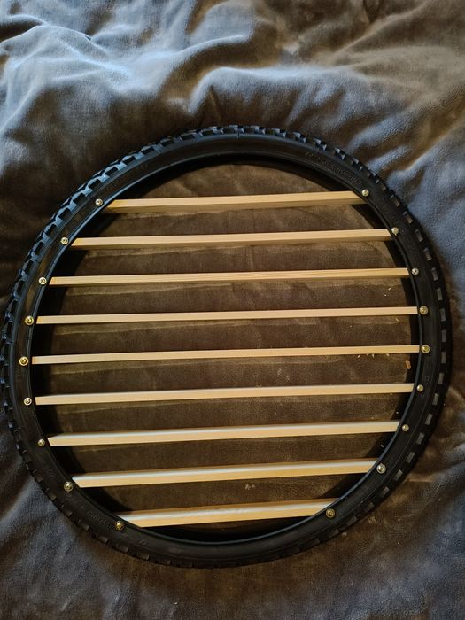 Półka opona na hot wheels resoraki