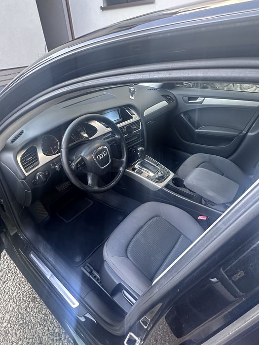 Audi A4 B8 limousine