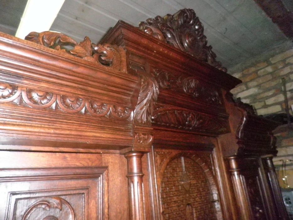 Сервант, креденс, комод, буфет Генрих ІІ