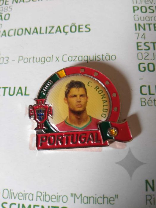 Caderneta com Pins da Seleção Nacional 2008.