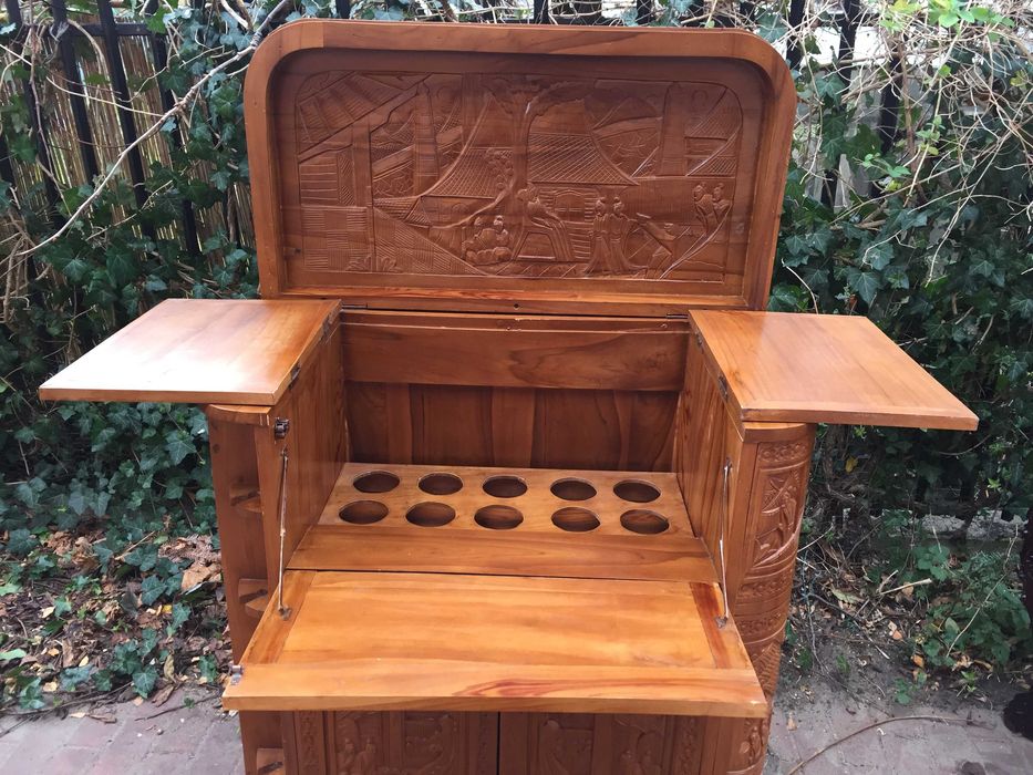 Bogato rzeźbiony piękny duży barek - lite drewno