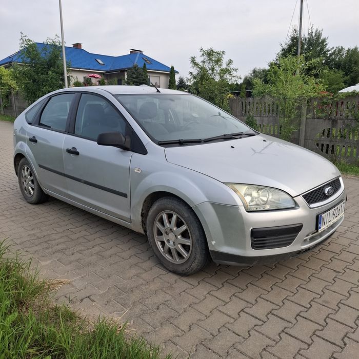 Ford Focus mk2 1.6 benzyna