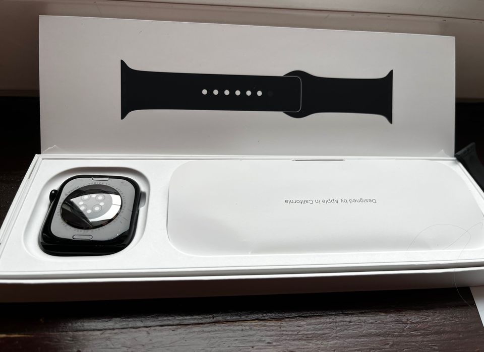 Aplle Watch Series 10 46mm Jet Black AI Black SB M/L GPS