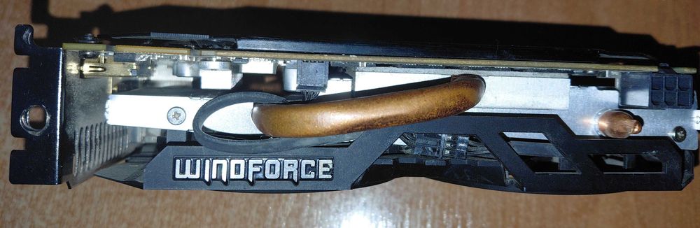 Видеокарта Radeon R7 370 Gigabyte windforce