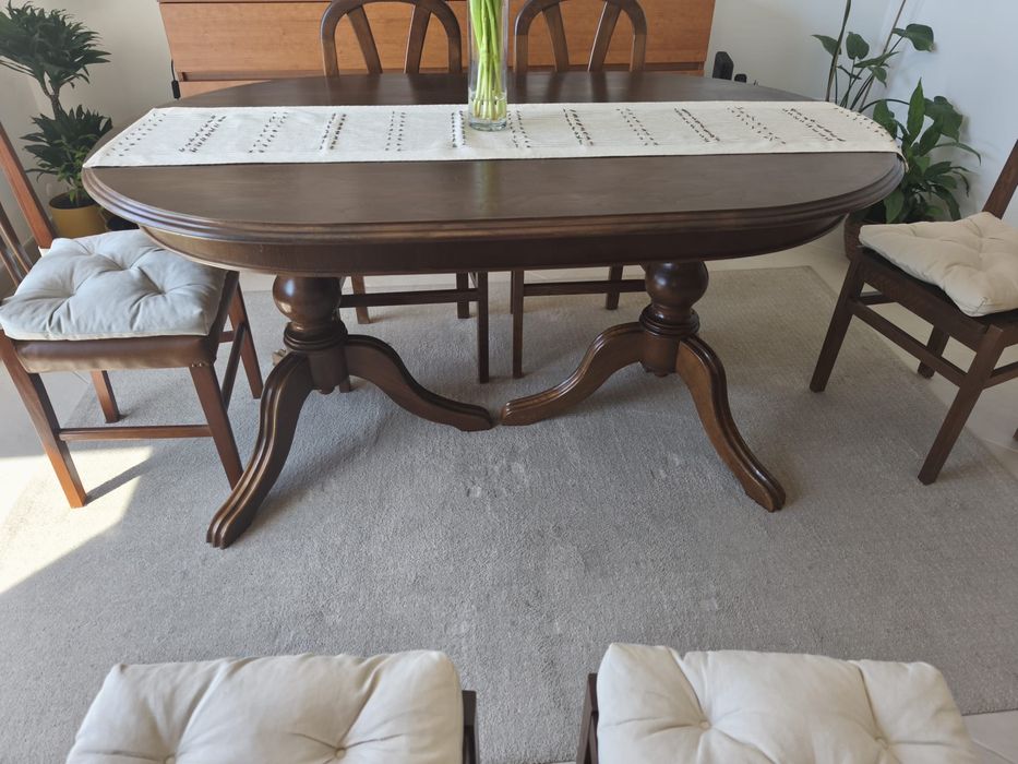 Conjunto mesa de jantar + 4 cadeiras