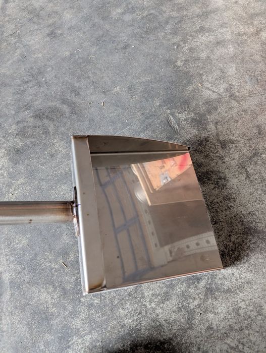 Pá de limpeza para cinzas