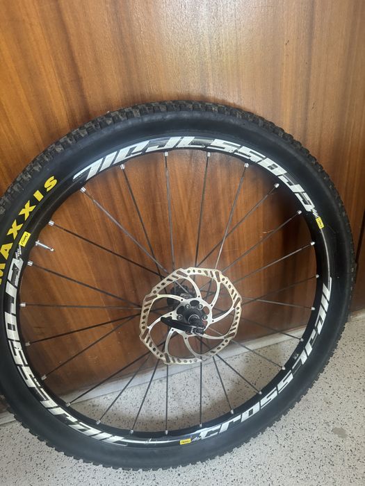Conjunto rodas Mavic CrossTrail 26”