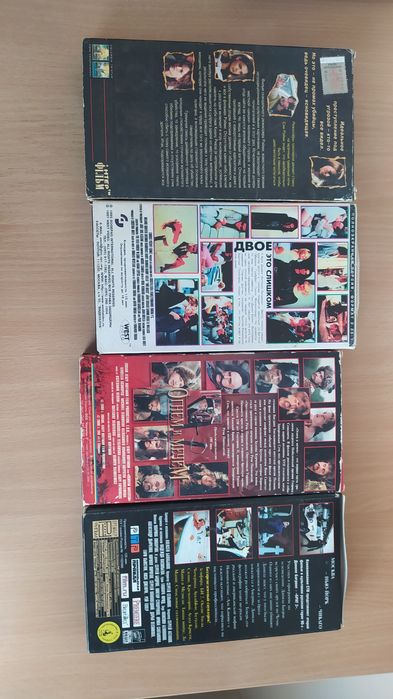 Видеокассеты 4 штуки + 6 касет
