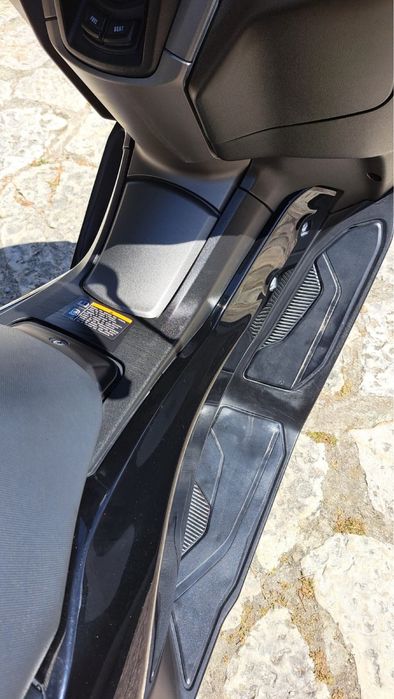 Yamaha Nmax 2025