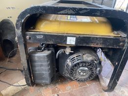 Продам Генератор 2-2.2 кВ