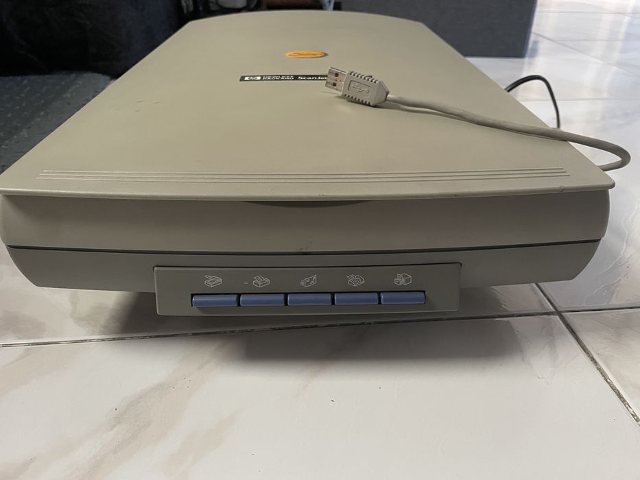 Scanner HP ScanJet 6300C - Alta Resolução para Planos/ design