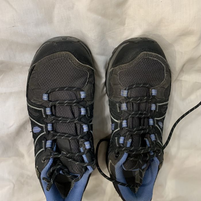 Кросівки унісекс 36 р salomon