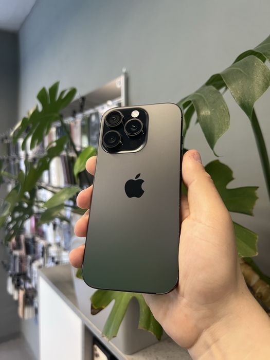 iPhone 16 Pro 256GB Black Titanium Unlock від магазину