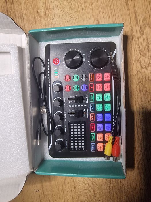 Zewnętrzna karta dźwiękowa  MIKSER