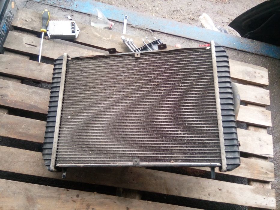 Радіатор Волга 3110,31105.Розборка.