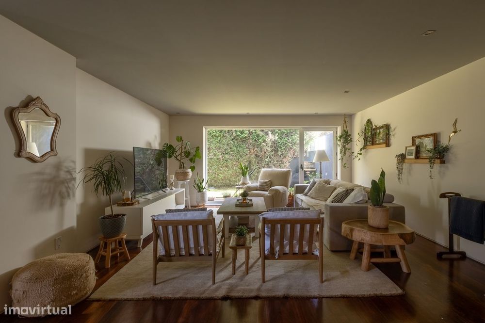 Moradia T5 de 3 Frentes em Ermesinde – Condomínio Fechado