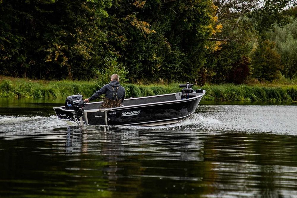 Łódź Aluminiowa Motorowa Wędkarska Marine 450 Fish DLX I 4,45 x 1,67 m