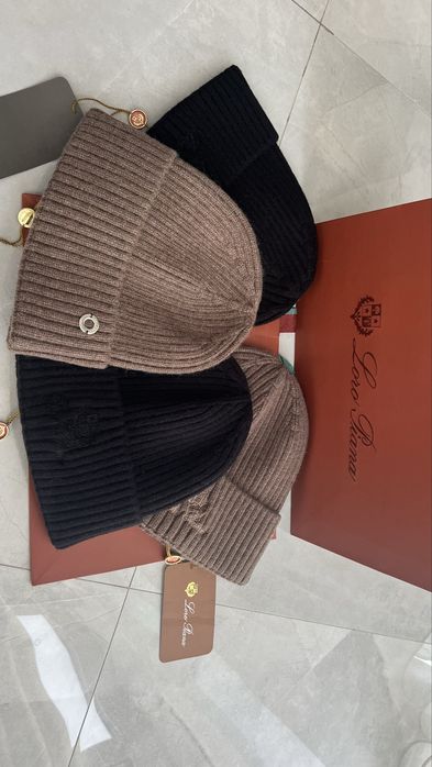 Шапка жіноча Loro Piana