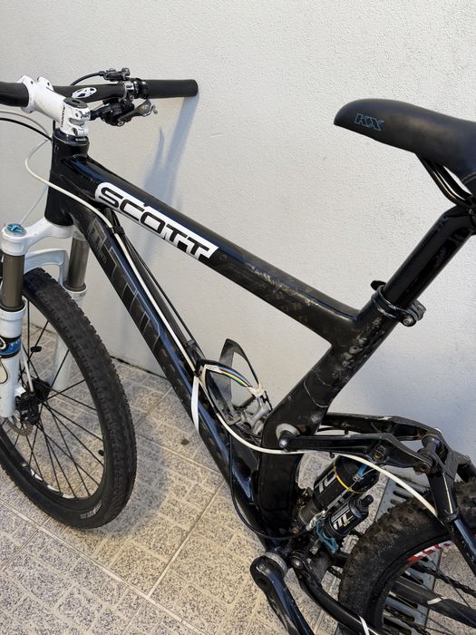 Scott Genius MC Carbono, Suspensao Total