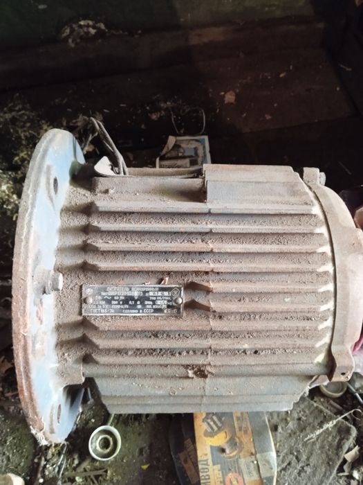 Електродвигун асинхронний