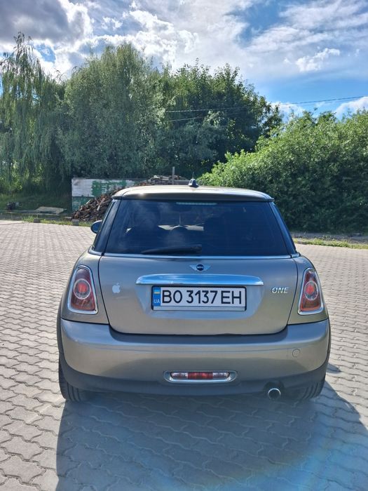 Mini cooper 2011