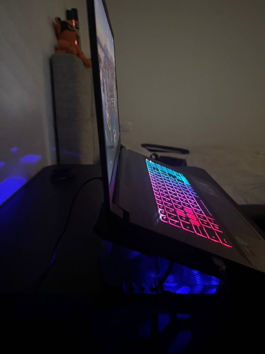 PC MSI KATANA A17+ base de refrigeração