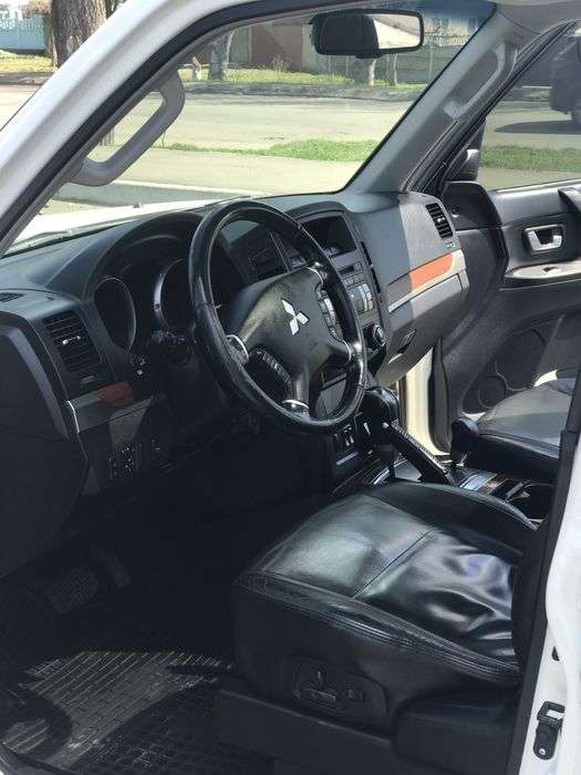 Mitsubishi Pajero Wagon 4 , паджеро 4