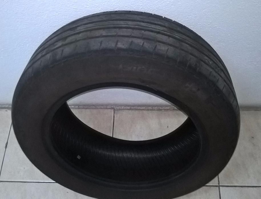 Pneus Pirelli BMW Tubeless 205/55 R16 (antifuro)