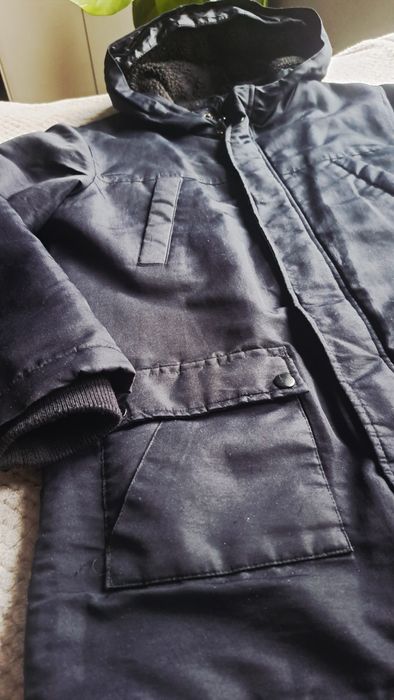 Płaszcz kurtka parka zimowa chłopięca Primark r. 152cm
Wymiary 
Długoś