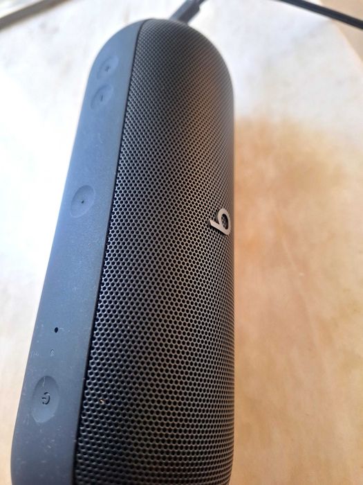 Coluna Beats Pill