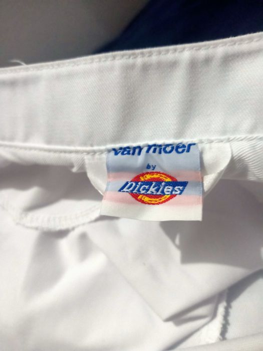 Nowy strój kucharza kucharki lub kelnera