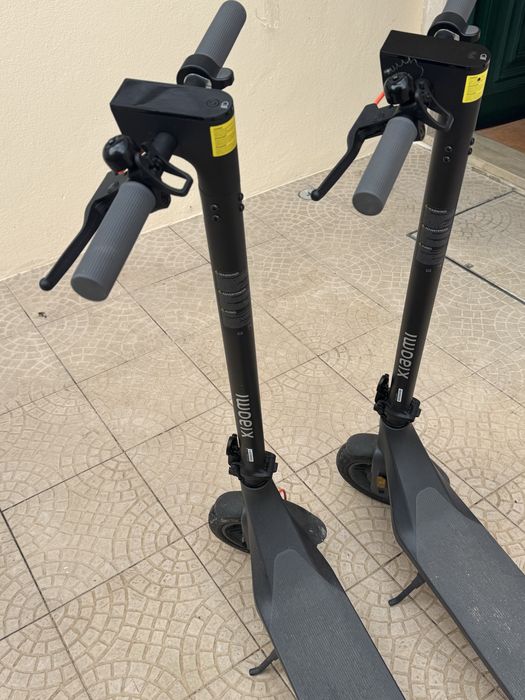 Vendo 2 trotinetes xiaomi 4