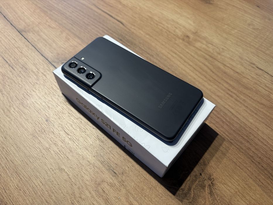 Smartfon Samsung S21 FE
