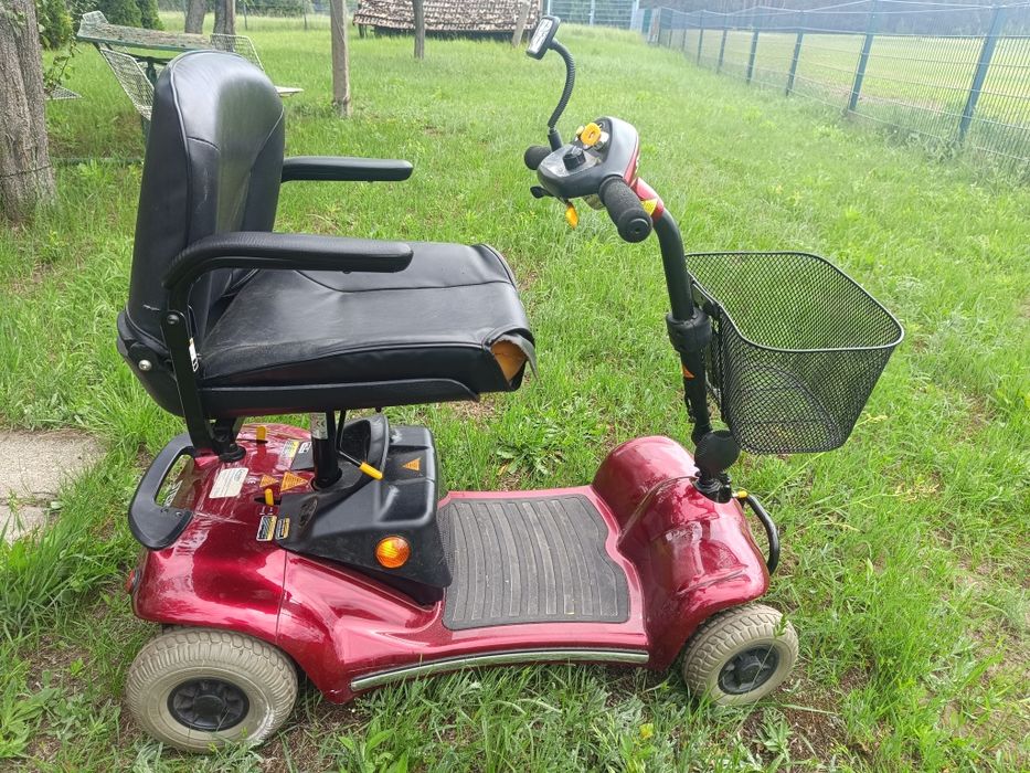 Wózek inwalidzki elektryczny