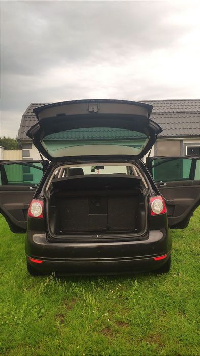 Продам Volkswagen Golf 5 Plus