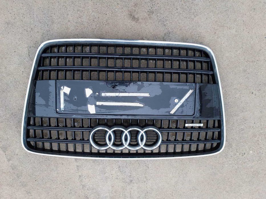 sprzedam grill do Audi Q7