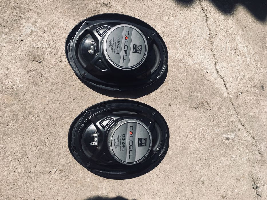 Продам динамики в авто