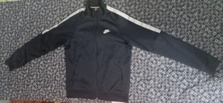 Кофта бренду Nike синя