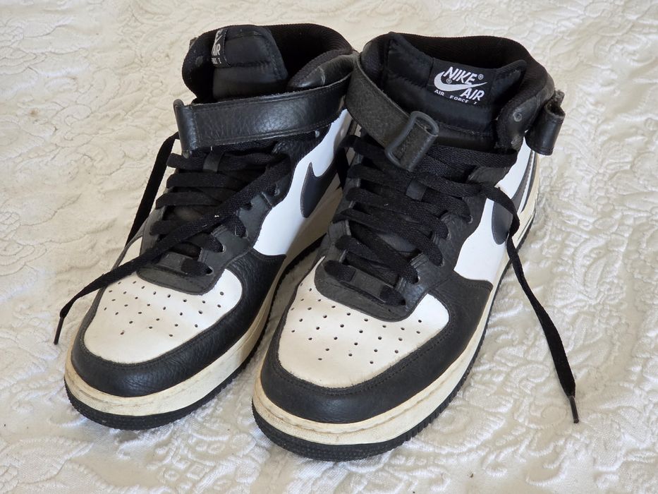 Nike Air Force 1 High "Black & White"