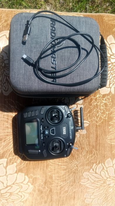 Пульт управления RadioMaster TX12