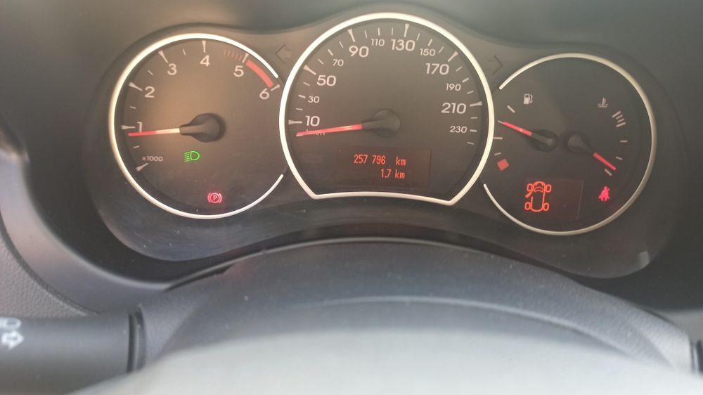 Koleos 2.0 dCi m9r 150 km