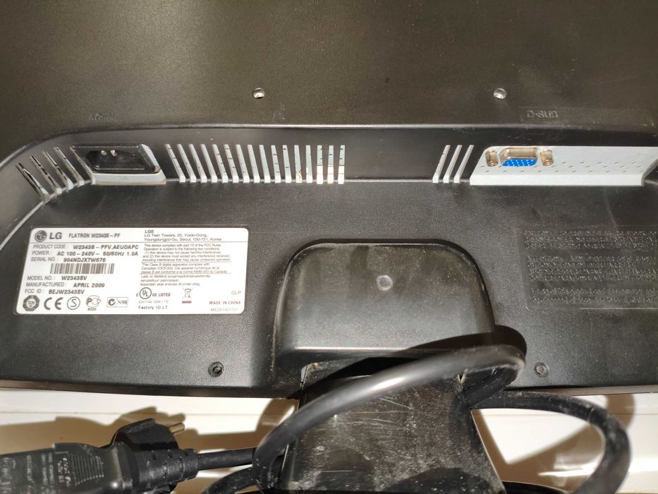 Монітор LG Flatron W2343S-PF