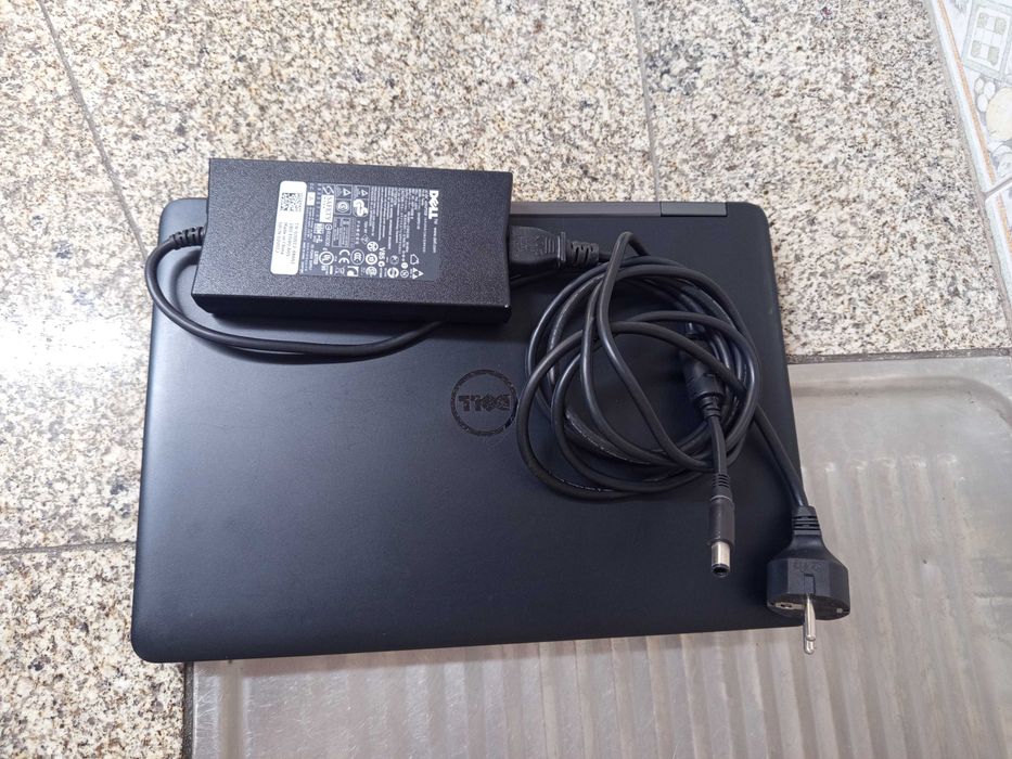 DELL core i5-4300U­­/Ram 8GB / Nvidia 2GB