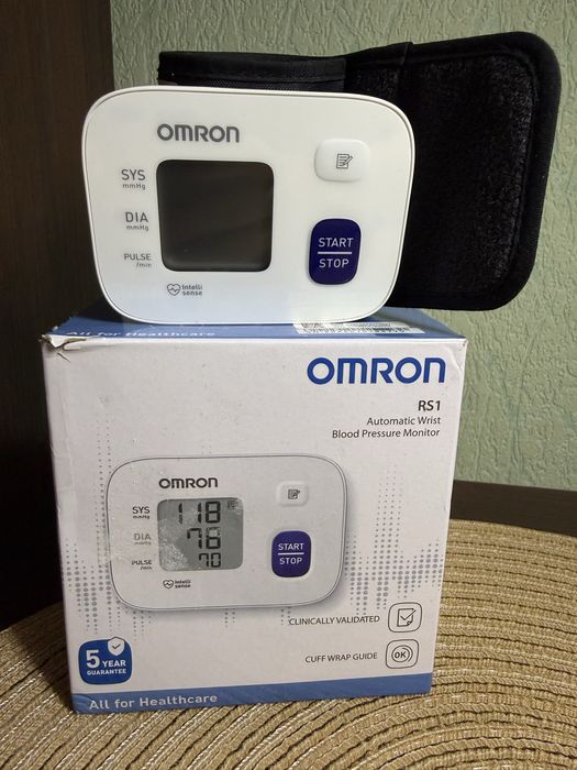 Наручний Тонометр Omron RS1