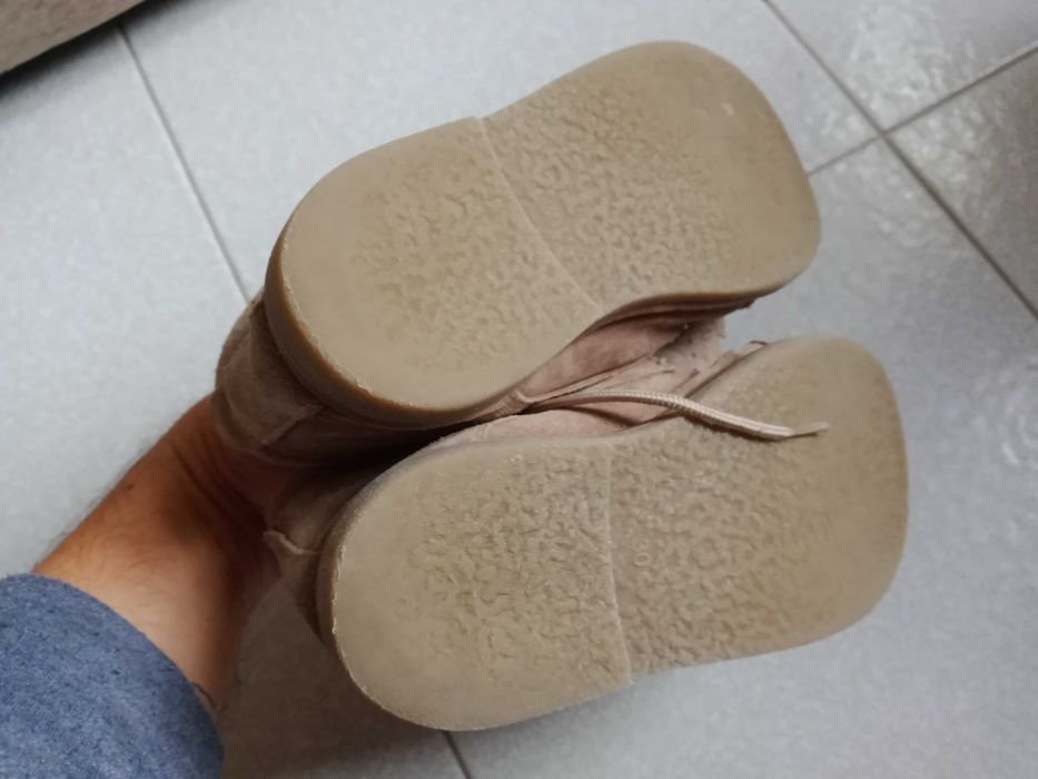 Sapatos de Camurça - número 30 - para criança - estilo "Carneirinhas"