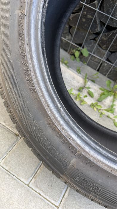 Nexen roadian HP 275/45 R20