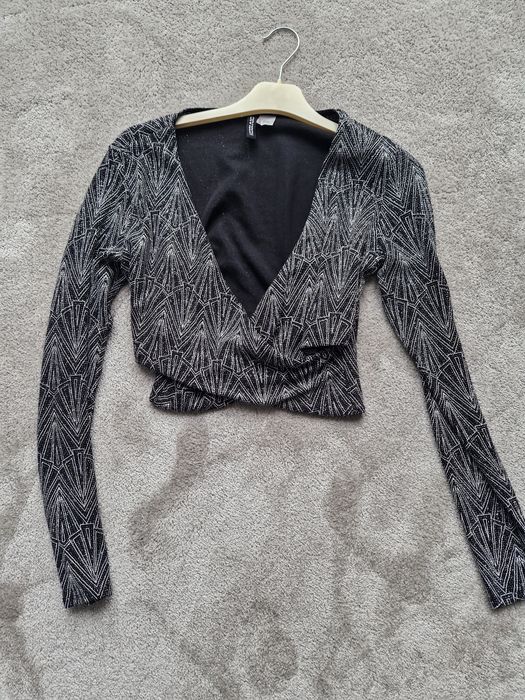 Zakładana wieczorowa bluzka