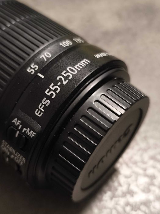 Objetiva Canon 55-250