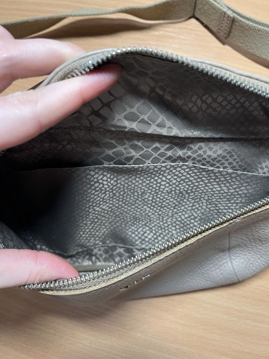 Бананка Vif шкіряна