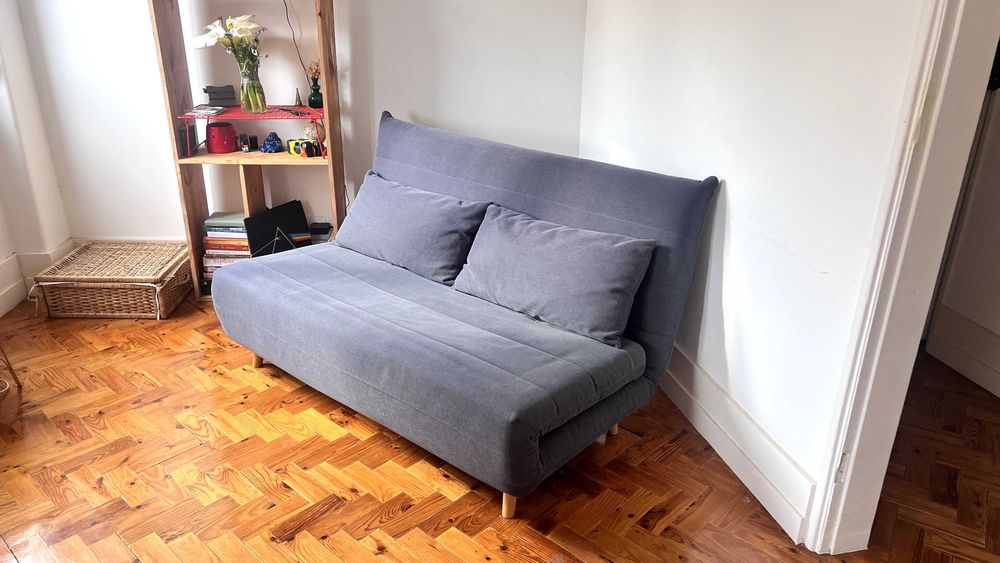 Sofás-cama: dupla funcionalidade simultaneamente prática e elegante.